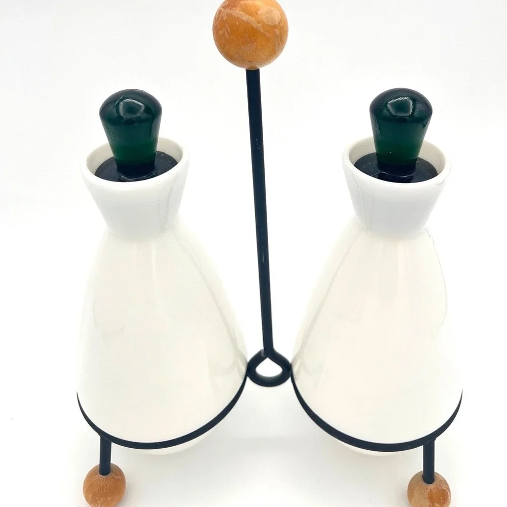 Vtg 1950's Fenton Condiment oil & Vinegar Set‎ Emerald Crest wrought iron stand